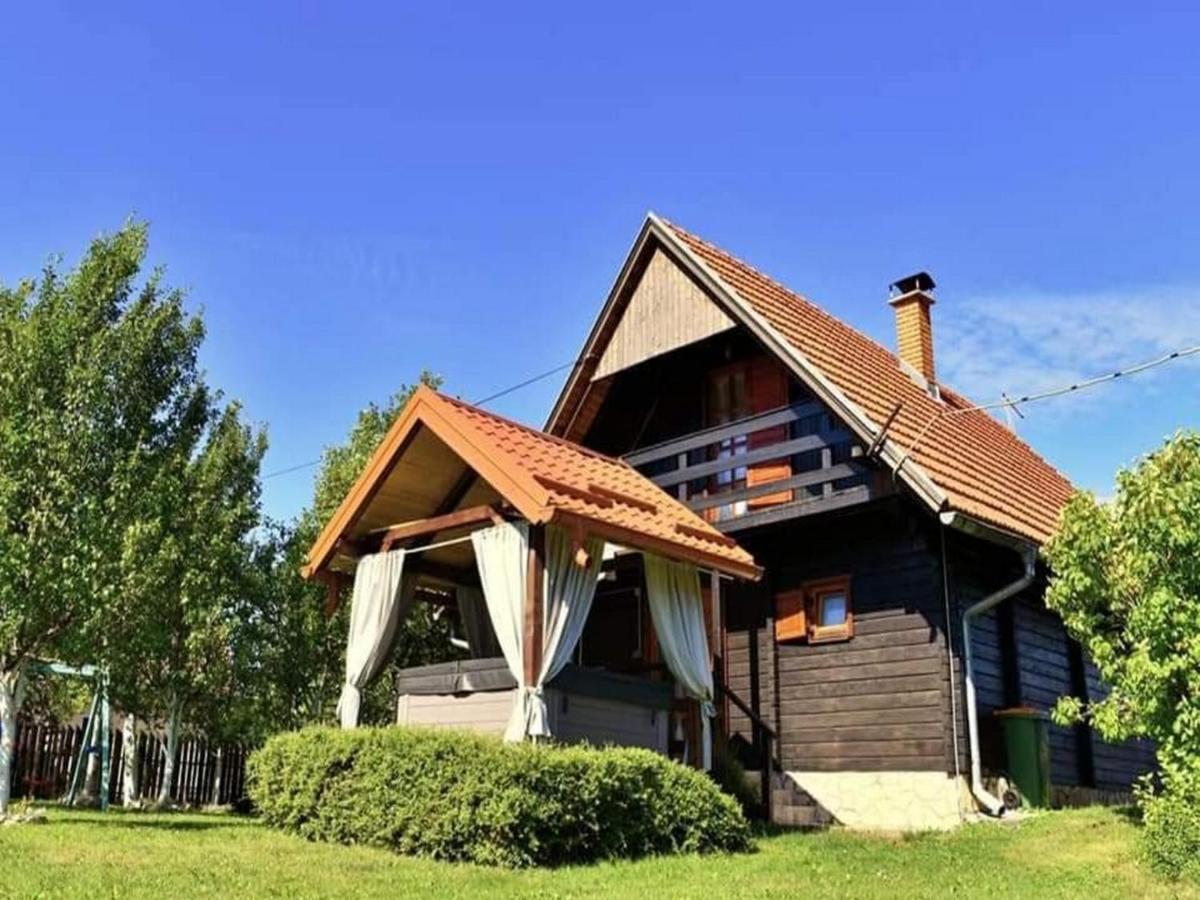 Tetina Kuca Villa Saborsko Ngoại thất bức ảnh